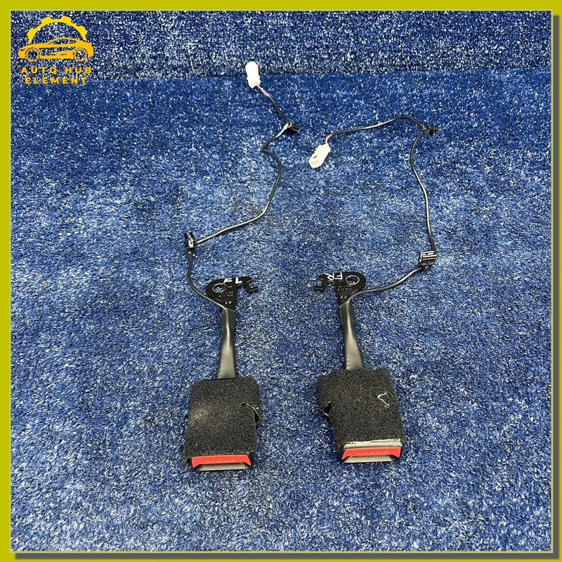 2014-2021 BMW i3 Front Left & Right Seat Belt Buckles Receptacles Pair OEM