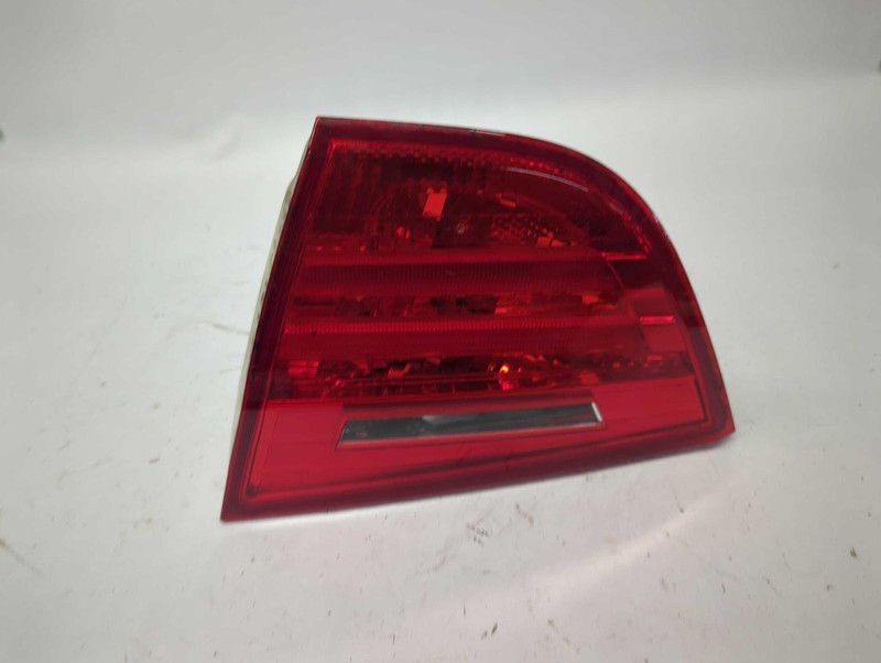 09-'11 BMW 328i Right passenger inner Taillight OEM Grade A!