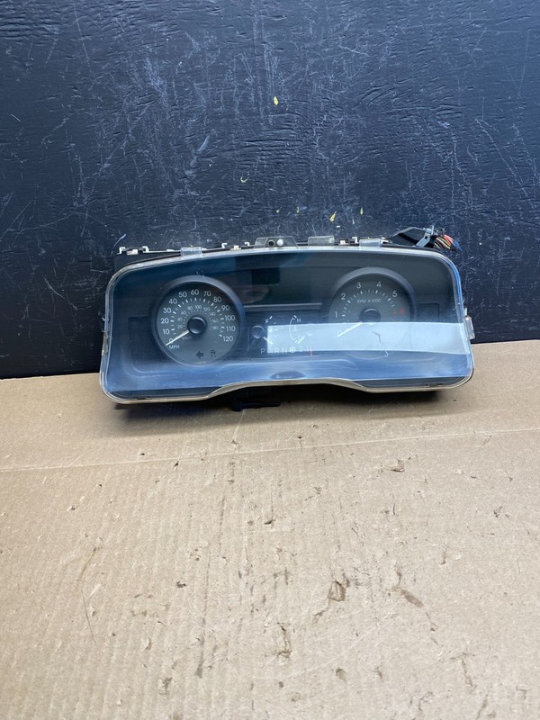 2009 to 2011 Mercury Grand Marquis Speedometer Cluster Gauge Oem ac6664 DG