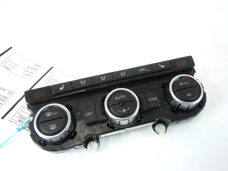2012 12 Volkswagen Passat Dual Zone A/C Heat Climate Heated Seat Control OEM