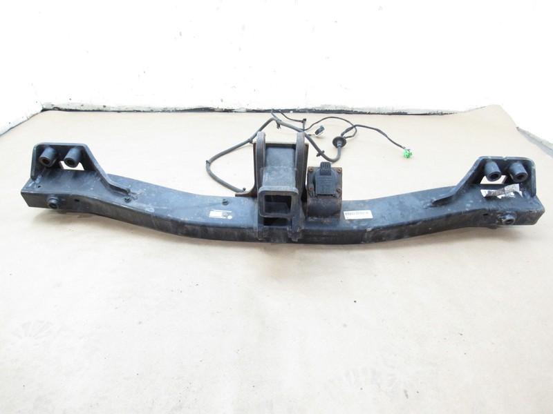 Volkswagen Touareg 2015 Rear Reinforcement Impact Bar Trailer Hitch 11-17 *#4