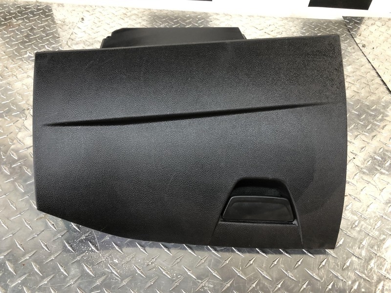 12-16 Ford Focus Black Glove Box Assembly Testd Oem NO AUX