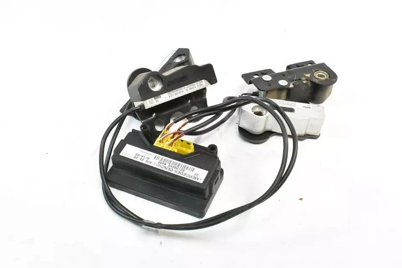 06-13 Mercedes W219 CLS63 AMG R500 Right Seat Weight Sensor Control Module OEM