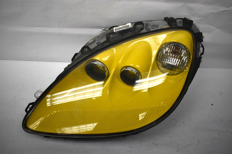 2005-2014 CORVETTE C6 LH DRIVER SIDE HEADLIGHT "YELLOW" 15849067