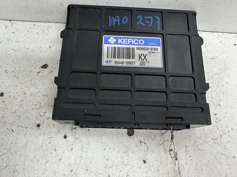 2005 Hyundai Sonata 2.7L NON-TRAC Transmission Computer Tcu Tcm 95440-39037