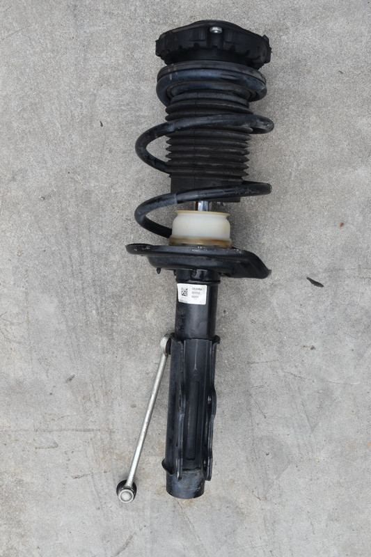 2016-24 CAMARO RH FRONT PASSENGER Suspension Strut/Shock 85115471 OEM ORIGINAL