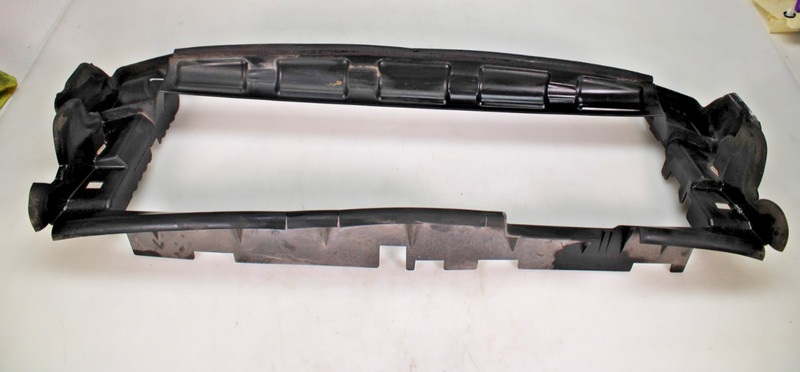 12-15 Range Rover Evoque Radiator Support Upper Air Deflector Duct OEM BJ32-8327