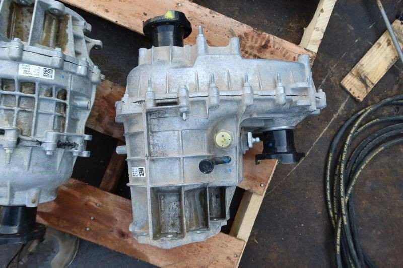 2018-2023 Jeep Wrangler JL Gladiator JT OEM Transfer Case Assembly 68240445