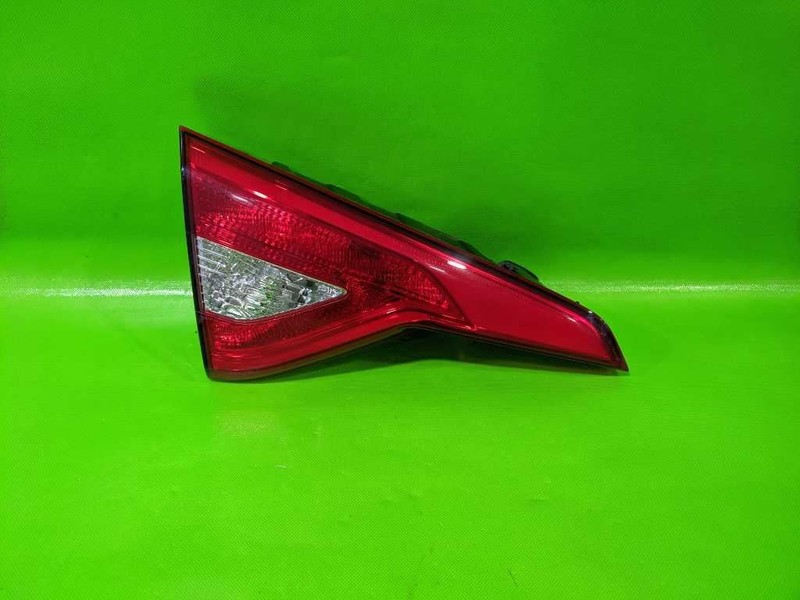 15 16 17 SONATA DRIVER LEFT LID TAILLIGHT LAMP INCANDESCENT OEM 4091-41