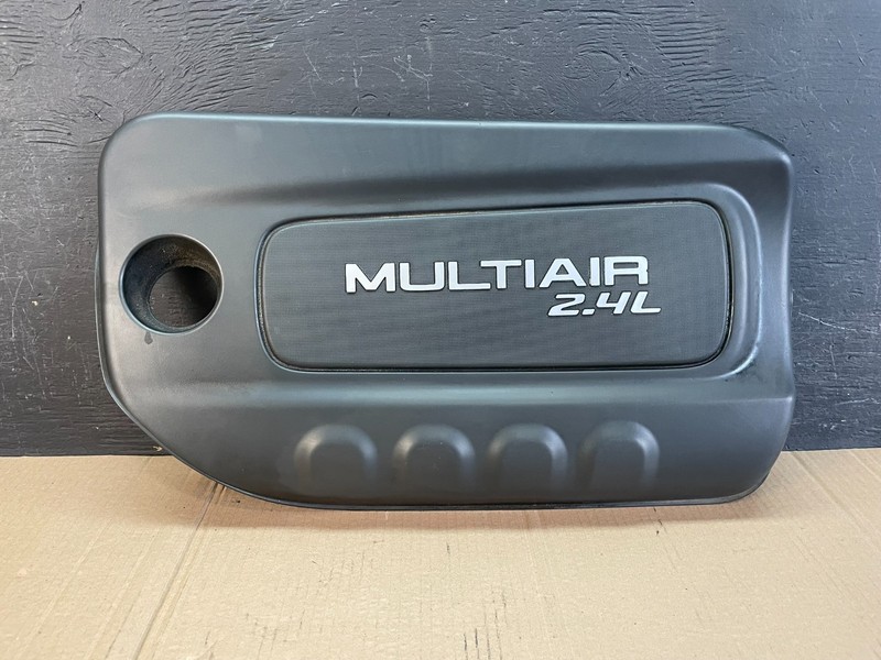 2015 to 2017 Chrysler 200 Engine Cover Top Lid Cover ad8617 DG