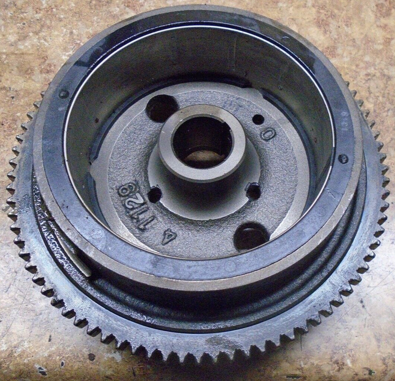 2001 Polaris Magnum 325 4X4 ATV Engine Alternator Rotor Flywheel Magneto 2000 99