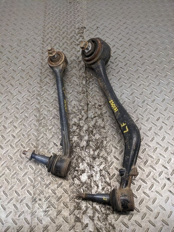 Driver Left Lower Control Arms Pair Front 10-15 CAMARO 1172735