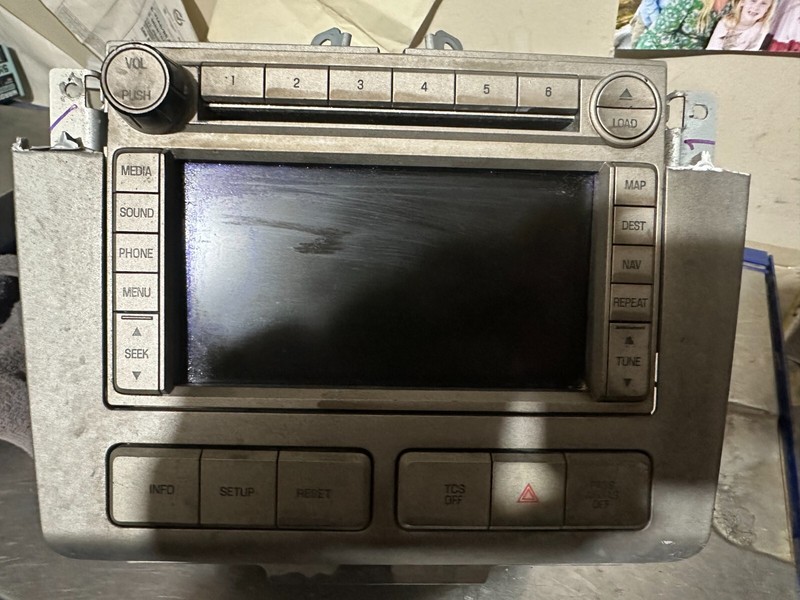 09 -10 LINCOLN MKS OEM NAVIGATION RADIO STEREO RECEIVER SCREEN 8H6T-18K931-BC