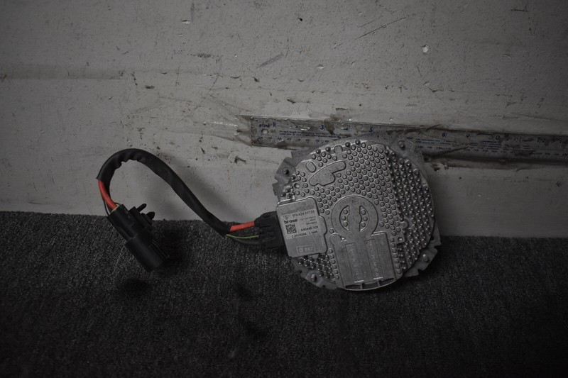 PORSCHE PANAMERA FRONT NOSE CLIP COOLING FAN MOTOR FACTORY OEM