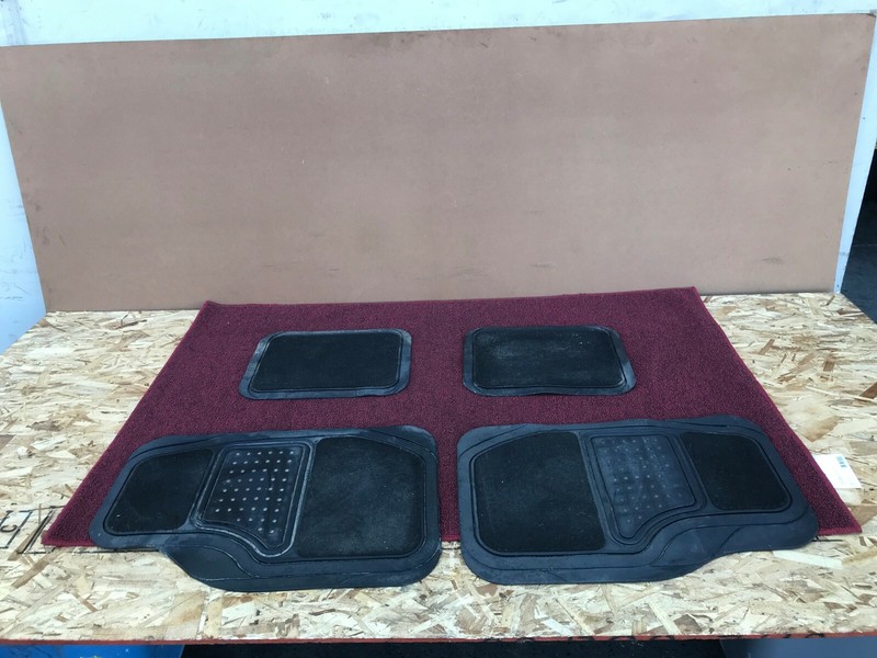 FORD MUSTANG GT 2015-2022 FRONT AND REAR FLOOR MATS (BLACK RUBBER/ SET). 18K