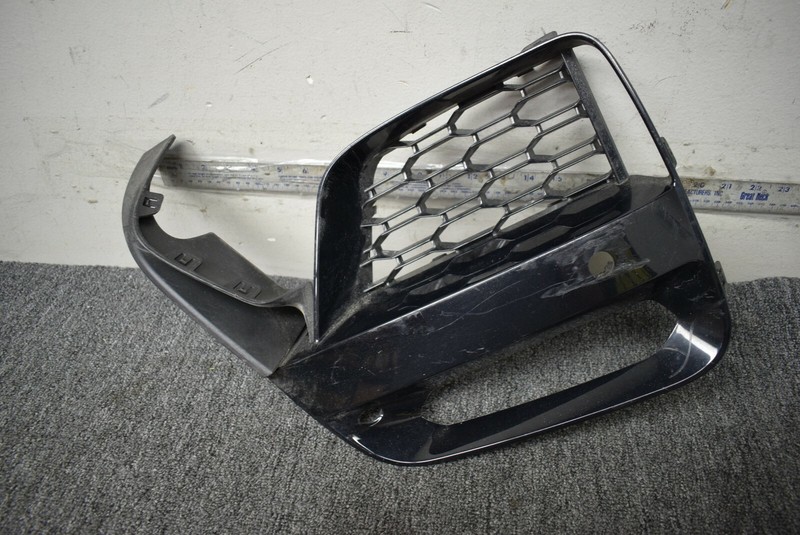 2018 BMW X3 FOG LIGHT BEZEL FACTORY OEM
