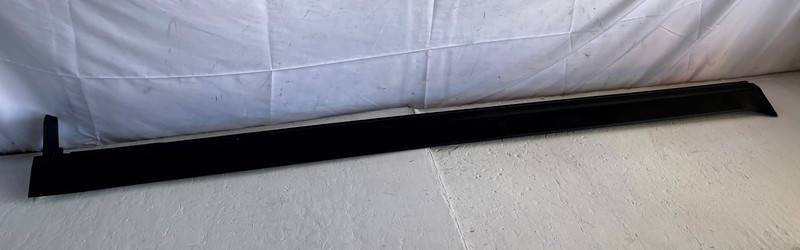 2023-2025 KIA SPORTAGE FRONT LEFT DRIVER SIDE ROCKER PANEL SKIRT MOLDING #106638