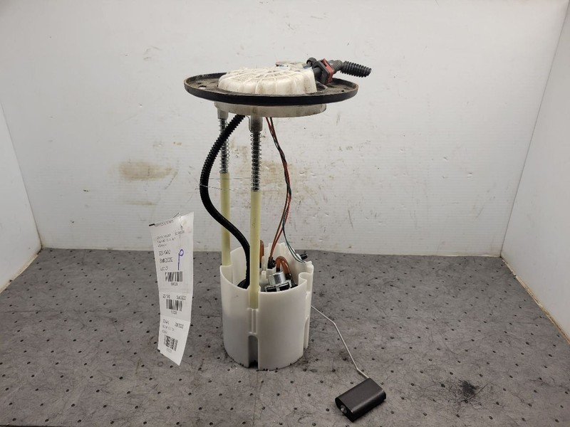 Fuel Pump Assembly Passenger Right Fits 19-23 DODGE 2500 PICKUP 1632299