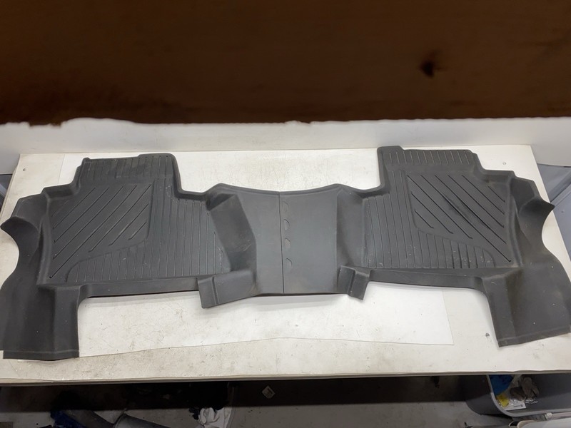 2015-2020 Chevrolet Suburban Tahoe 2nd Row Premium Rubber All Weather Floor Mats