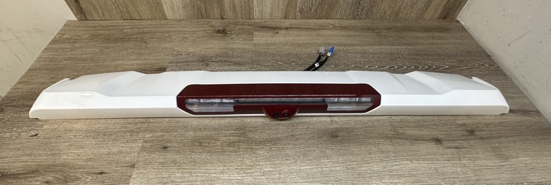 2019-24 GMC - SILVERADO - SIERRA - TAILGATE SPOILER OEM PART # 86285741