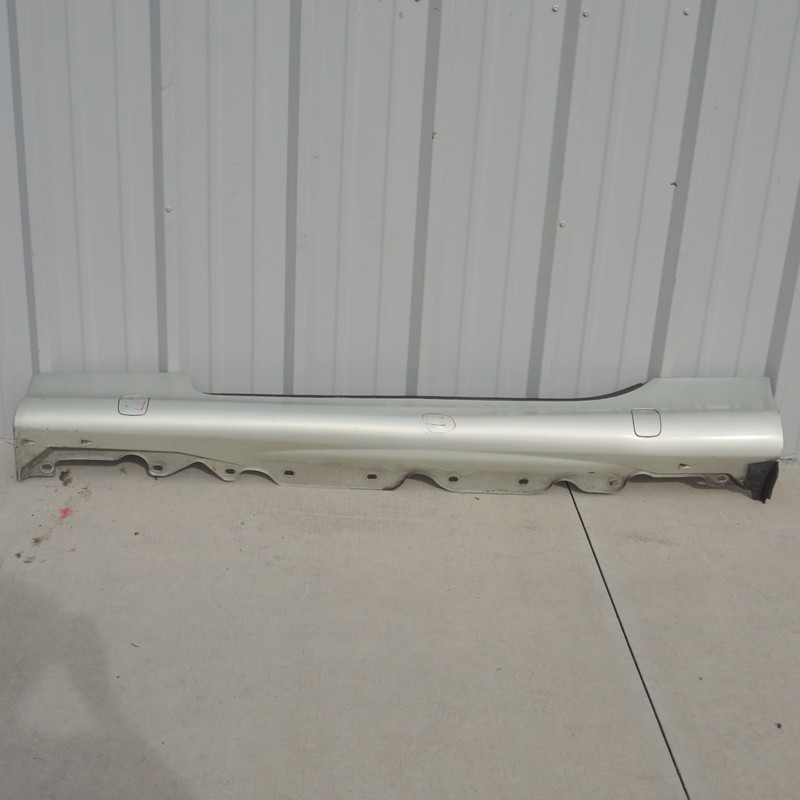 2003 - 2008 Mercedes Sl500 Rear Left Side Rocker Panel Skirt Molding OEM