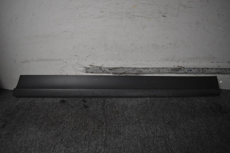 2020-2023 PORSCHE CAYENNE S COUPE DOOR MOLDING FACTORY OEM