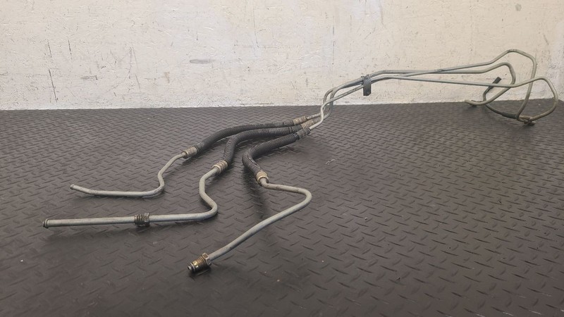 1996 Chevrolet Astro Van 4.3L V6 Fuel Hose & Tube Assembly OEM 12383048