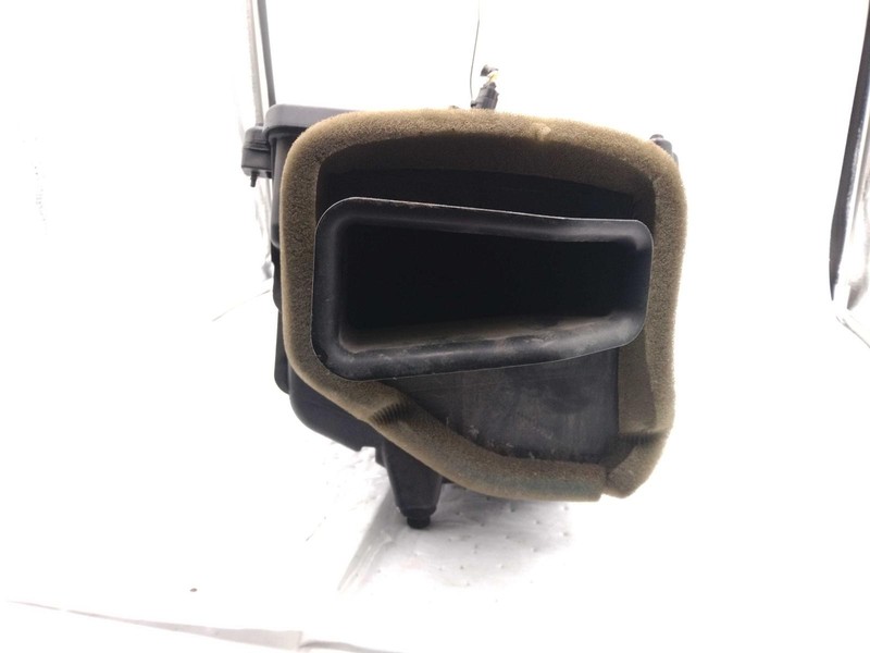2014 Chevrolet Silverado 1500 Air Cleaner Assembly OEM Blue 110k Miles
