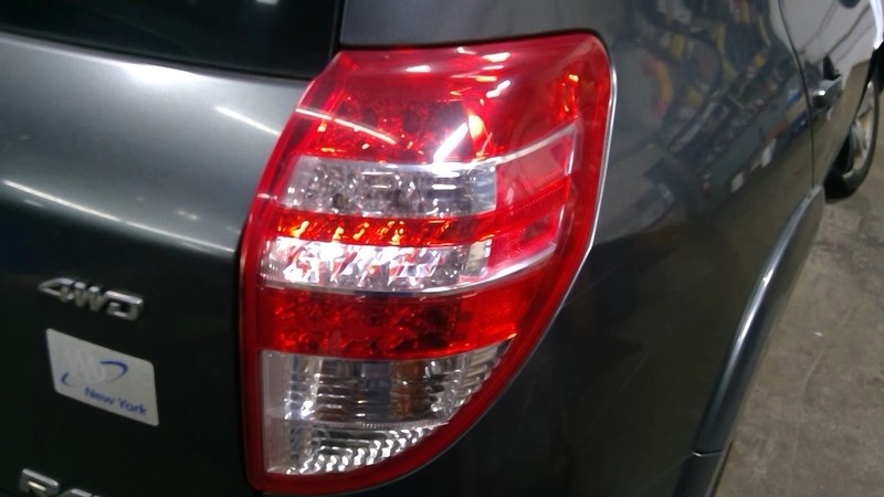 Passenger Right Tail Light Fits 09-12 RAV4 1714280