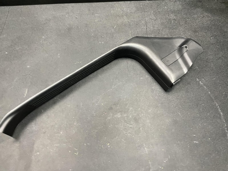 Front Right Door Sill Plate 2018 Mercedes GLS 550 1666809803 2017 2019