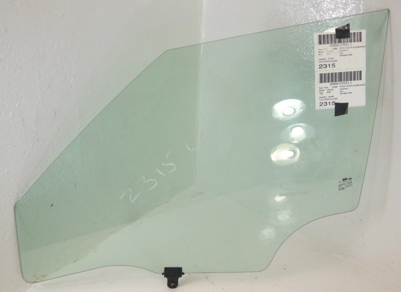 2020-2023 Hyundai Venue Front Door Window Glass Driver Left LH OEM