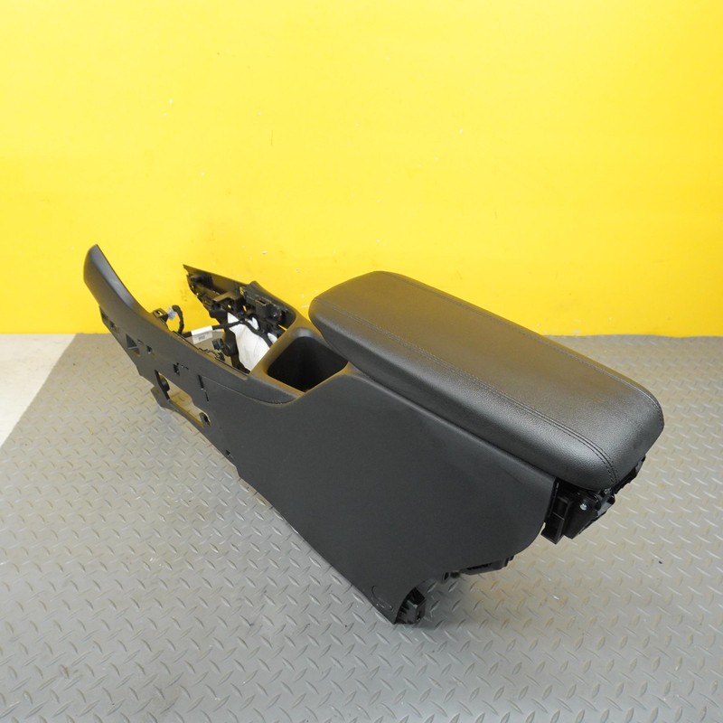 2020-2025 BUICK ENCORE GX FRONT CENTER CONSOLE COVER ASSEMBLY OEM 42817573