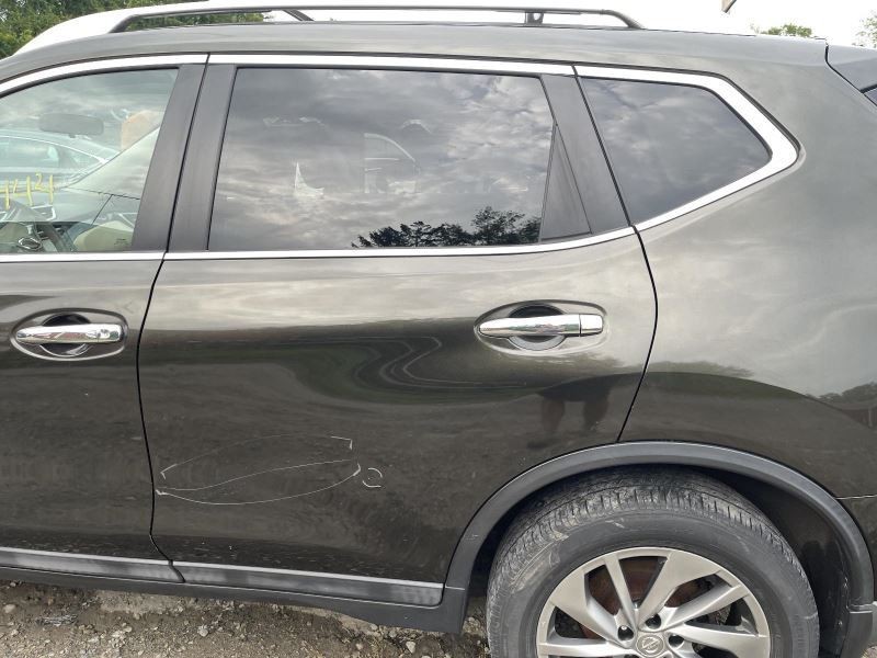 2014-2020 Nissan Rogue Left Driver Rear Door Midnight Jade Scratches And Ding