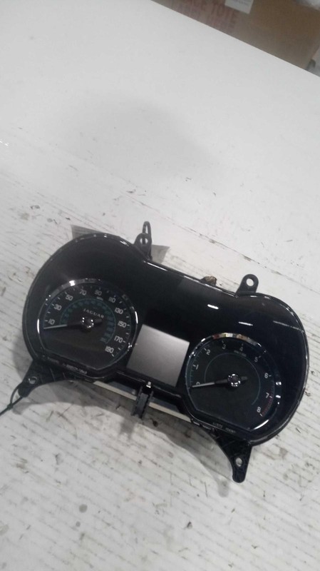 2012 Jaguar XF Speedometer Gauge OEM C2Z4698 White 119K Miles - Used
