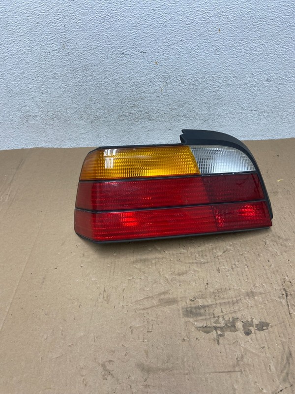 1995 to 1999 BMW E36 Left Driver LH Side Tail Light OEM AD7785 DW