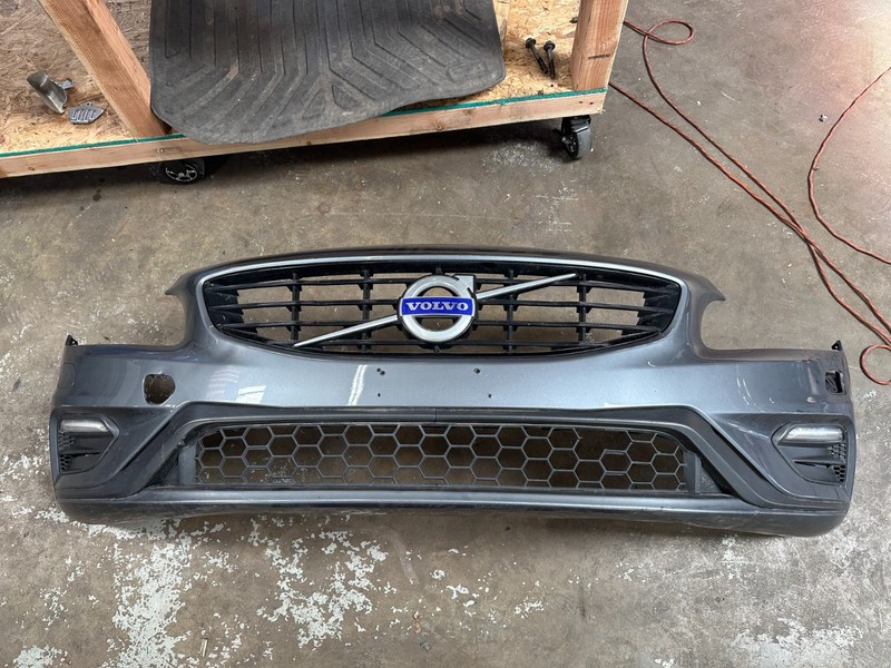 14-18 Volvo S60 FRONT BUMPER COVER COMPLETE Gray 714 OEM