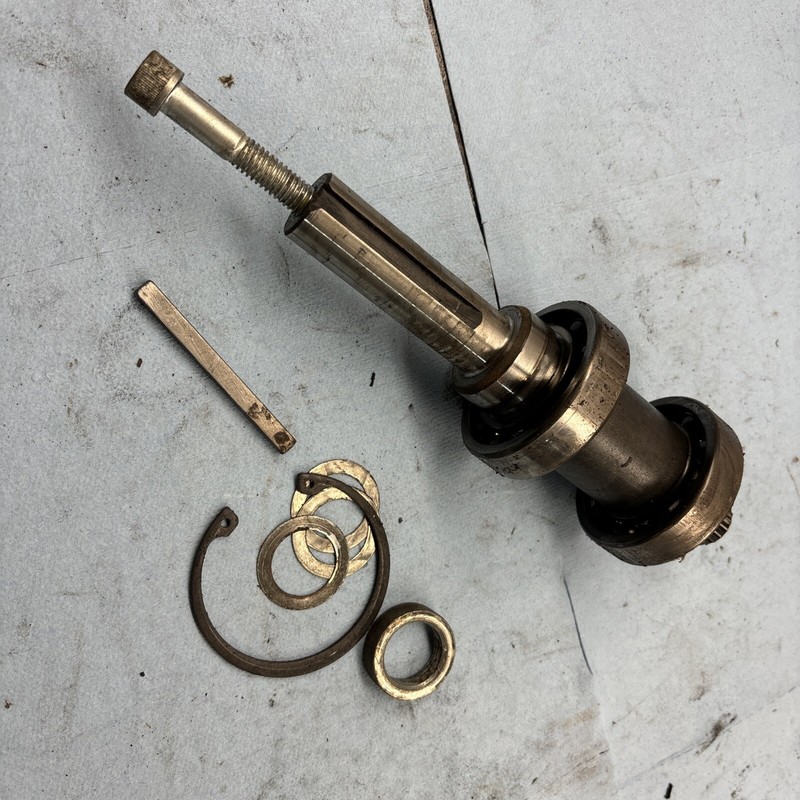 1976 Evinrude Skimmer 440 Vintage Snowmobile Driven Clutch Shaft