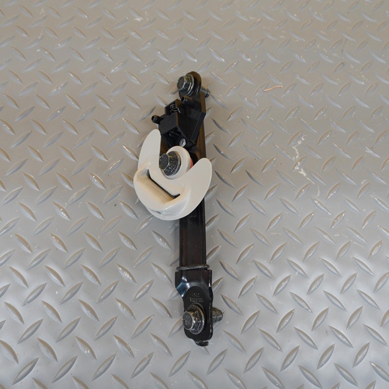 2020-2024 KIA TELLURIDE OEM RIGHT FRONT SEAT BELT HEIGHT ADJUSTER P34286848A