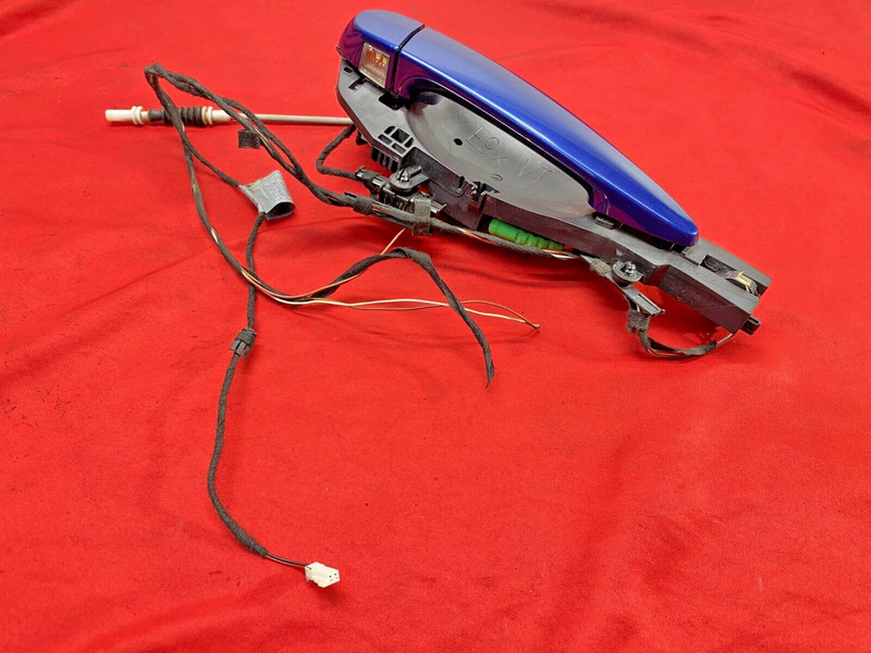 06-13 BMW E92 E93 3 Series Right Passenger Door Handle Comfort Access Blue OEM✅