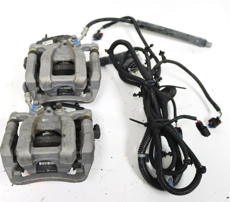 2016-2023 Camaro LT1 Base Brake Caliper Driver Passenger Set Of 2 With Harness