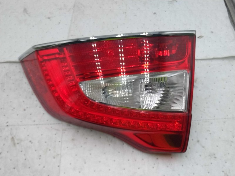 2016 Volvo 80 Series Right Tail Light Assembly Blue OEM 203015 156K Miles
