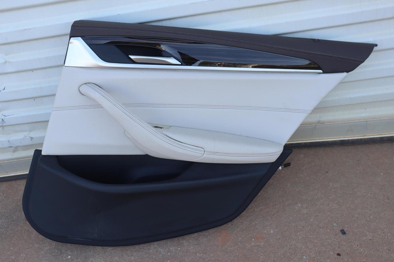 2017-2022 BMW 540I G30 REAR RIGHT PASSENGER SIDE DOOR PANEL TRIM COVER OEM