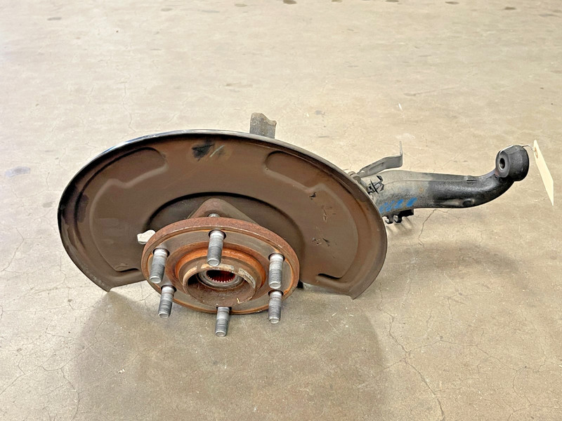 ⭐2011-2024 INFINITI QX80 4WD FRONT LEFT SIDE SPINDLE KNUCKLE & HUB OEM LOT2628