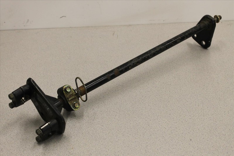 1987 SUZUKI LT 80 RIGHT FRONT WHEEL HUB SPINDLE BRAKE OEM LT80 87