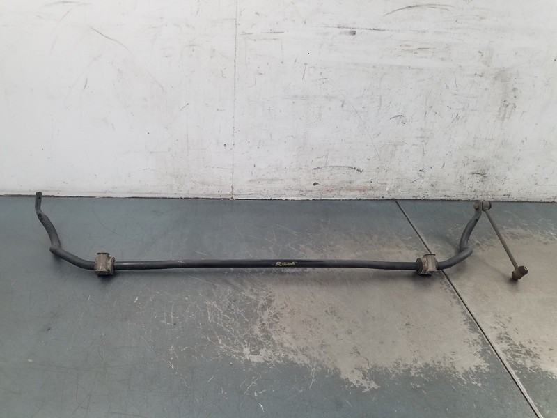 2014 Mercedes AMG E 63 S Rear Sway Bar / End Link #0284 S5