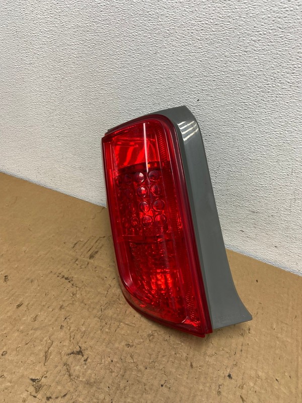 2008 2009 2010 Scion XB Left Driver LH Side Tail Light Oem AC8200 LK