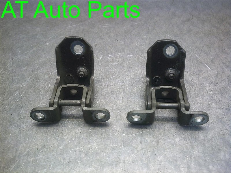 2002 MERCURY MOUNTAINEER REAR RIGHT DOOR HINGES UPPER AND LOWER OEM 133.FD3202
