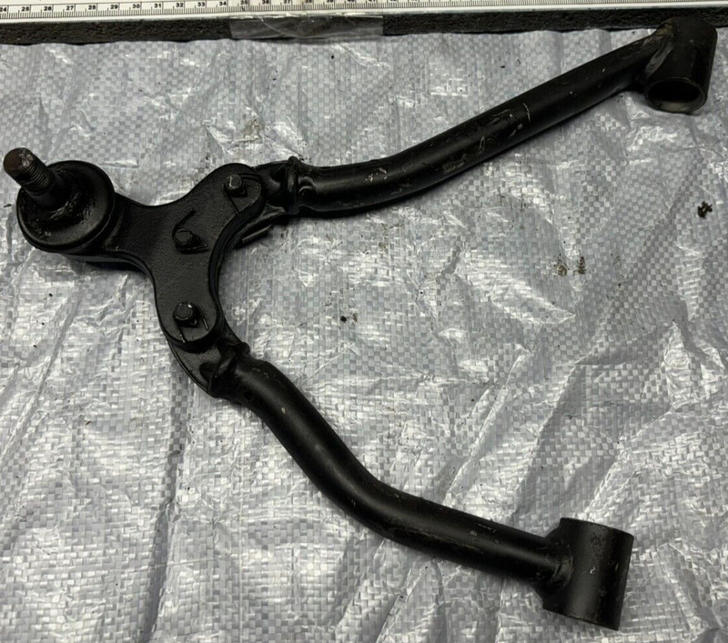 1985 1986 Suzuki LT230S ATV Left Front A Arm Control Upper Top LT230 LT 230 A1
