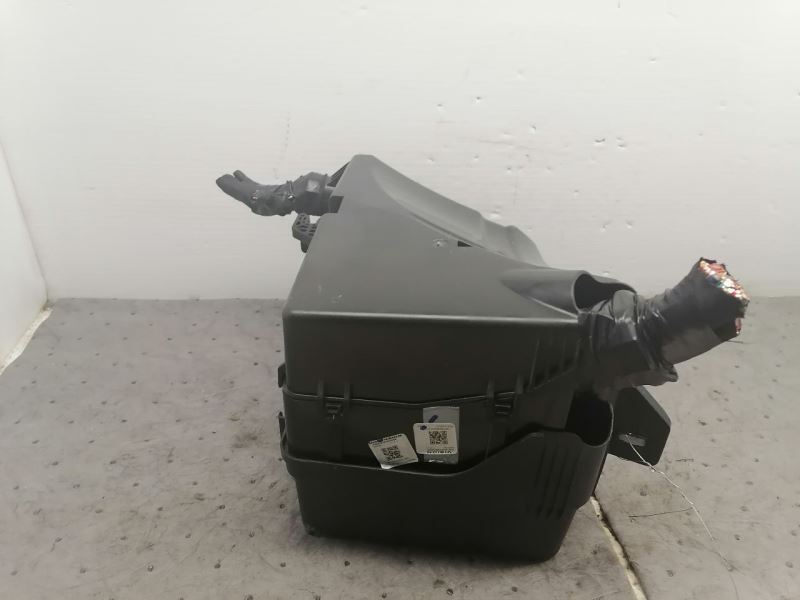 Fuse Box Engine Fits 20 TELLURIDE 1415990