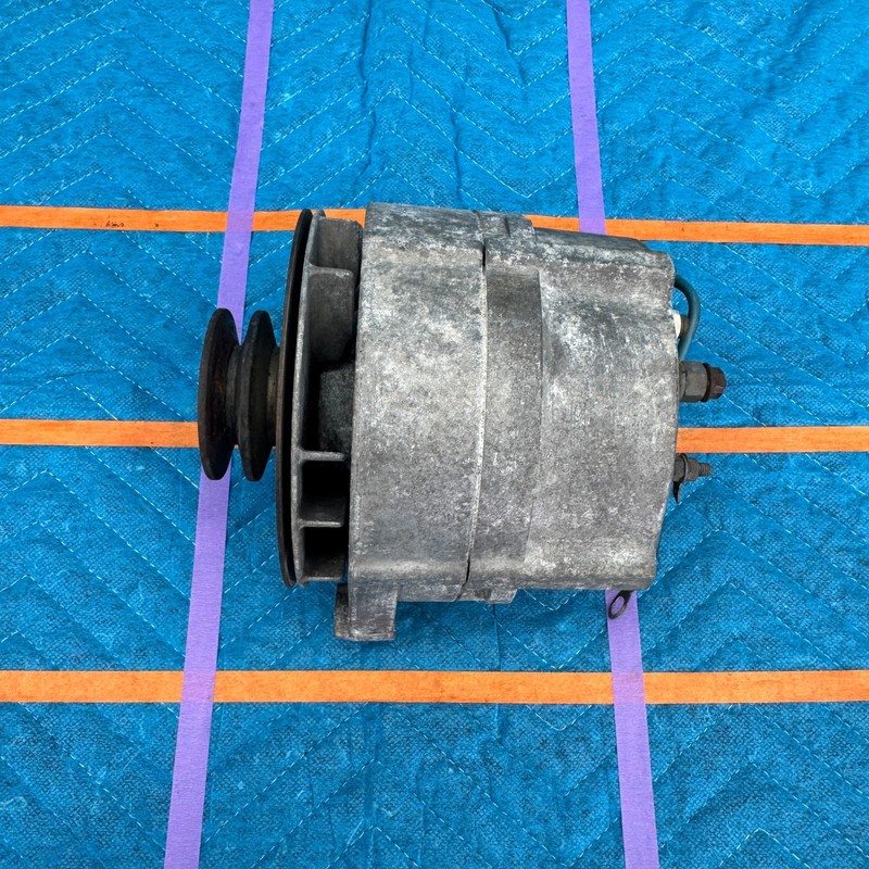 1987–1991 Volvo 780 Bertone Alternator Bosch 100A OEM 0120468009